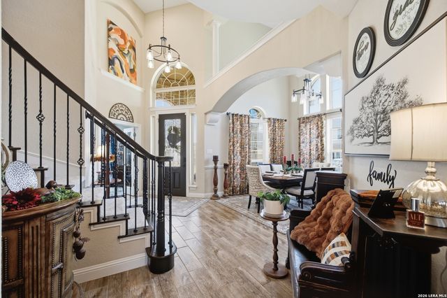 221 Allemania Dr, New Braunfels, TX 78132