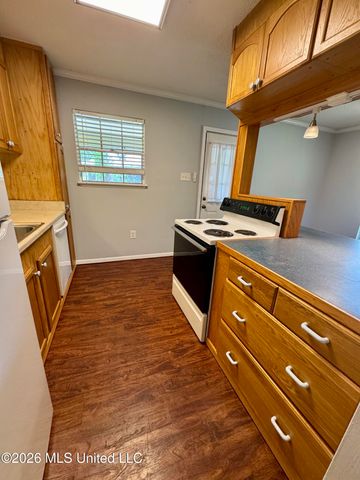 118 Lassere Circle, Long Beach, MS 39560