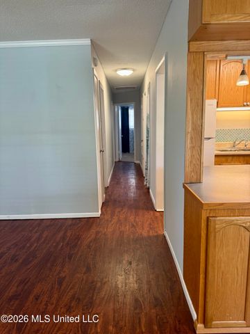 118 Lassere Circle, Long Beach, MS 39560