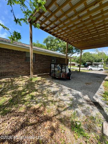 118 Lassere Circle, Long Beach, MS 39560