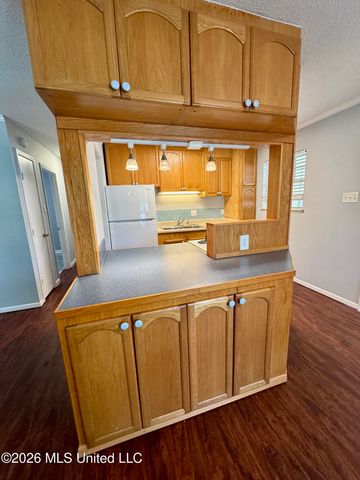 118 Lassere Circle, Long Beach, MS 39560