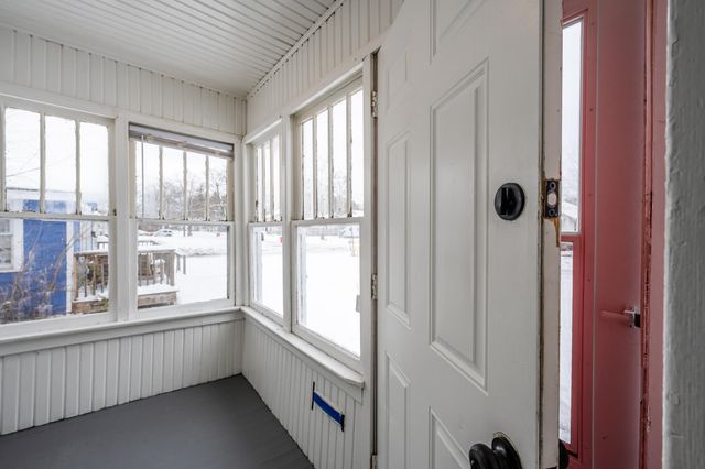 1216 Broadway, Benton Harbor, MI 49022