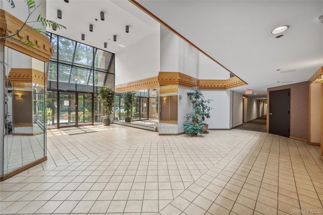 508 Central Park Avenue 5101, Scarsdale, NY 10583