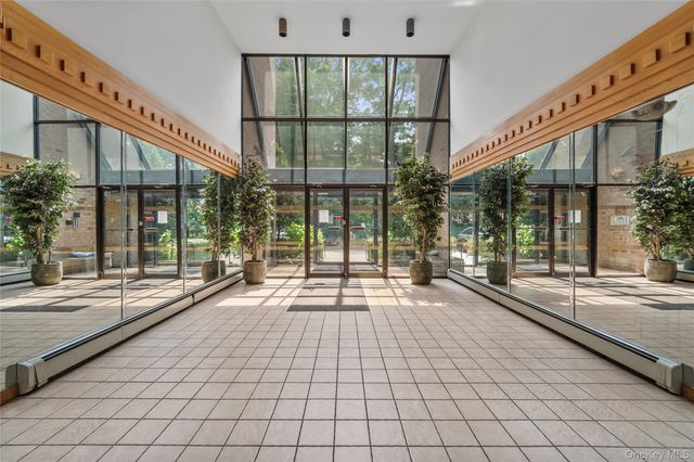 508 Central Park Avenue 5101, Scarsdale, NY 10583