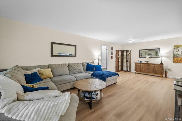508 Central Park Avenue 5101, Scarsdale, NY 10583