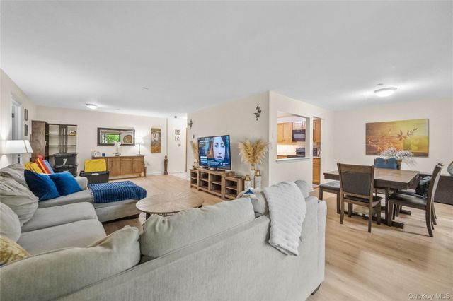 508 Central Park Avenue 5101, Scarsdale, NY 10583