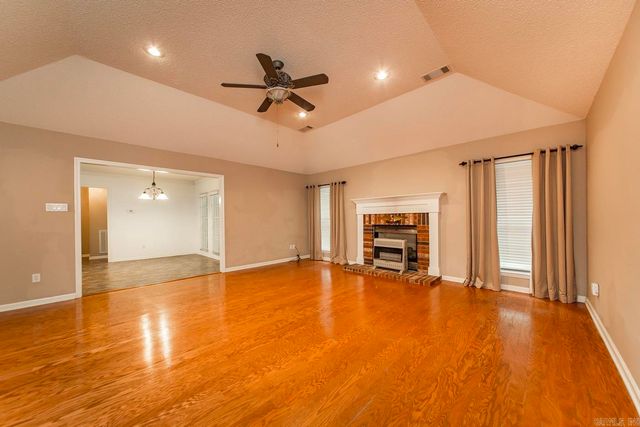 1560 Lawson Oaks Drive, Little Rock, AR 72210