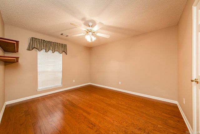 1560 Lawson Oaks Drive, Little Rock, AR 72210