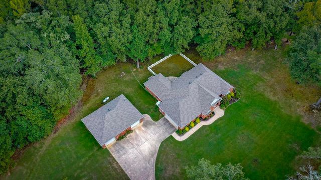 1560 Lawson Oaks Drive, Little Rock, AR 72210