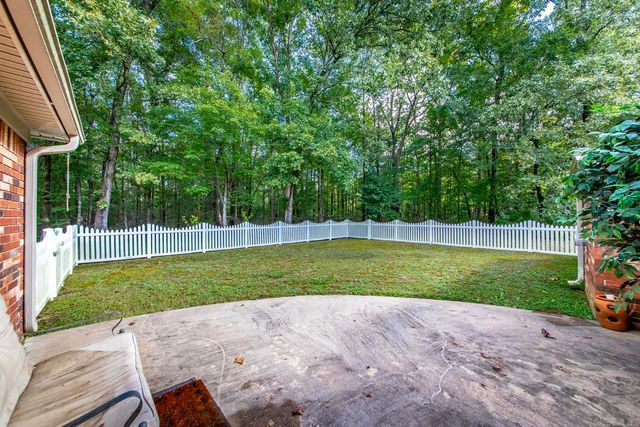 1560 Lawson Oaks Drive, Little Rock, AR 72210