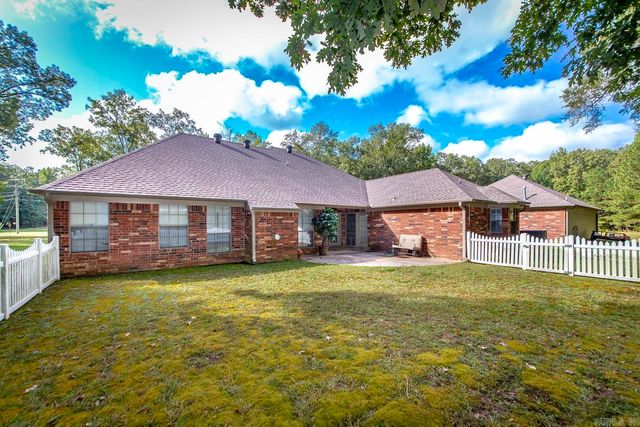 1560 Lawson Oaks Drive, Little Rock, AR 72210