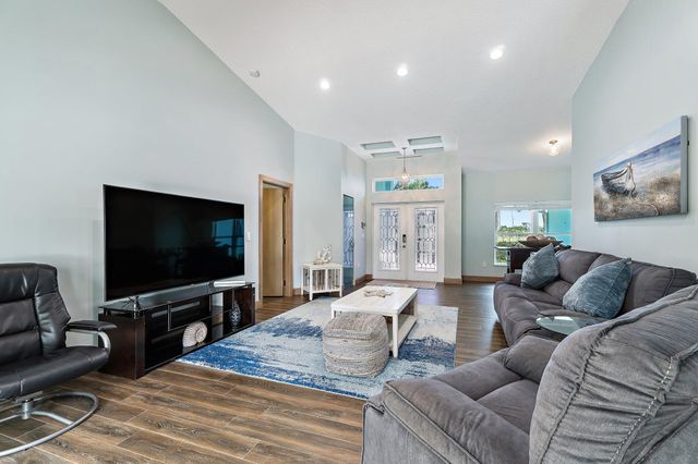 2505 162nd Drive N, Loxahatchee, FL 33470