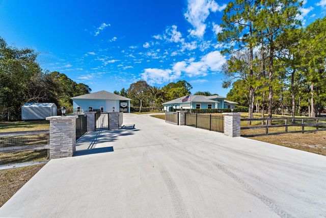 2505 162nd Drive N, Loxahatchee, FL 33470