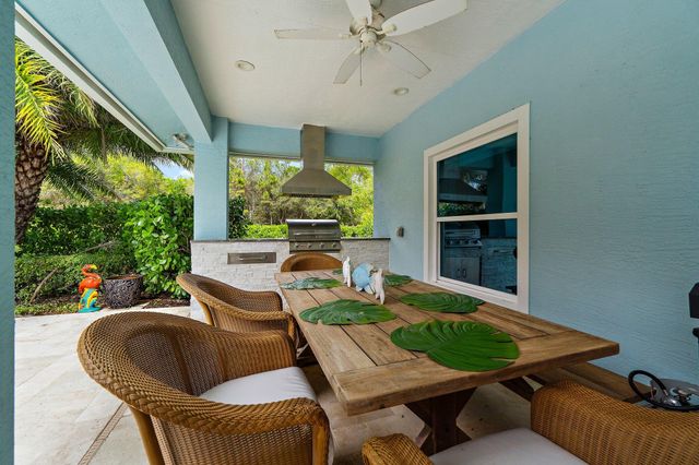 2505 162nd Drive N, Loxahatchee, FL 33470