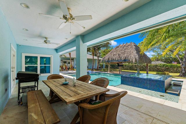 2505 162nd Drive N, Loxahatchee, FL 33470