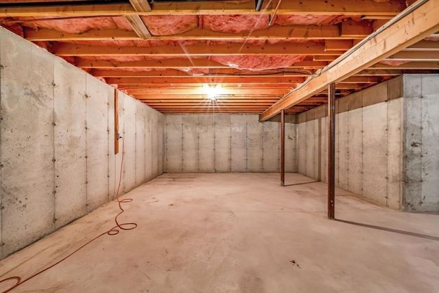116 Bittersweet Dr, Brewster, MA 02631