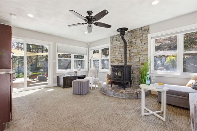 390 Andover St, Wilmington, MA 01887