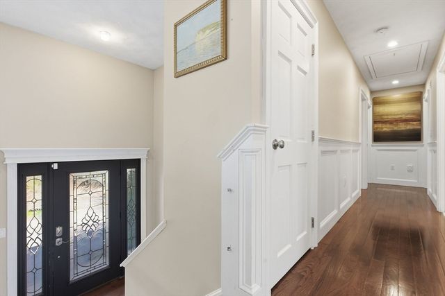 390 Andover St, Wilmington, MA 01887