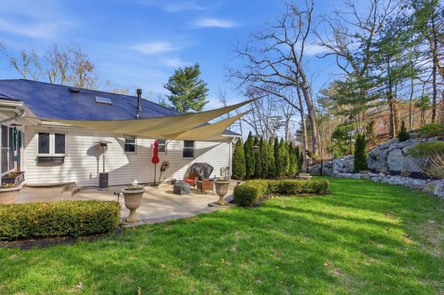 390 Andover St, Wilmington, MA 01887