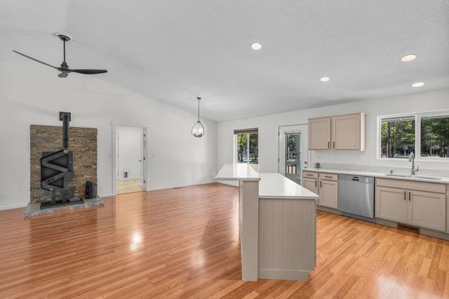 55962 Black Duck Road, Bend, OR 97707