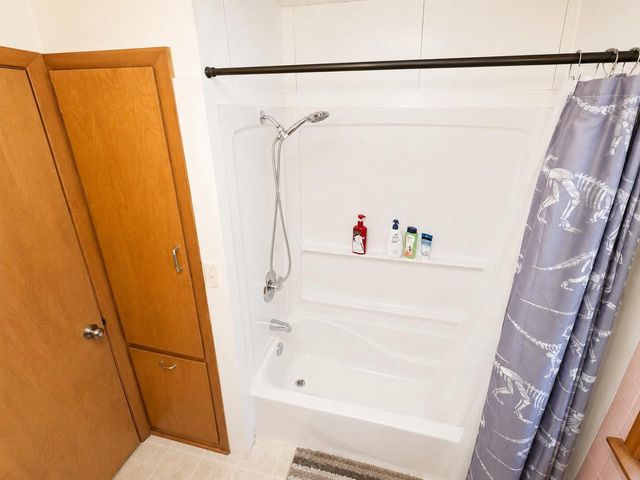 2310 Hamilton STREET, Manitowoc, WI 54220
