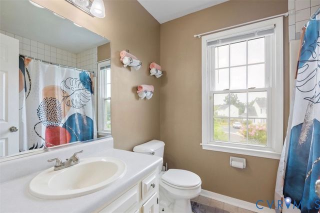 2912 Appleford Dr, Chester, VA 23831