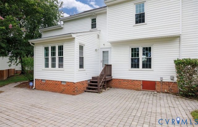 2912 Appleford Dr, Chester, VA 23831