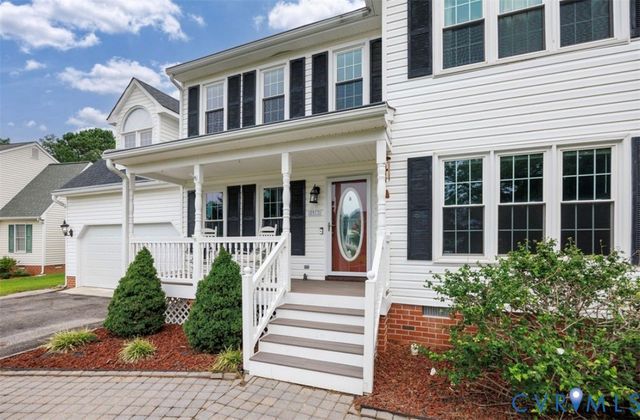 2912 Appleford Dr, Chester, VA 23831