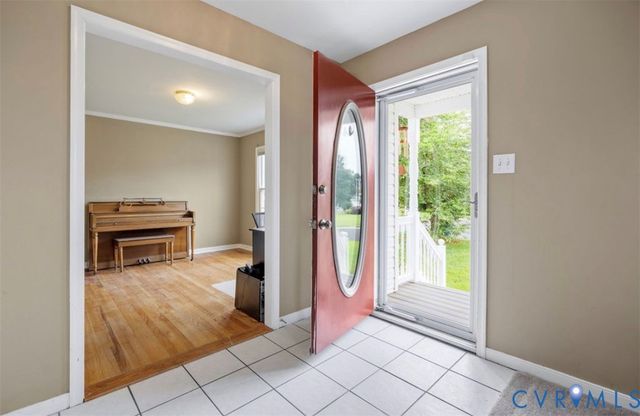2912 Appleford Dr, Chester, VA 23831