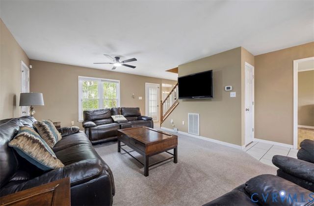 2912 Appleford Dr, Chester, VA 23831