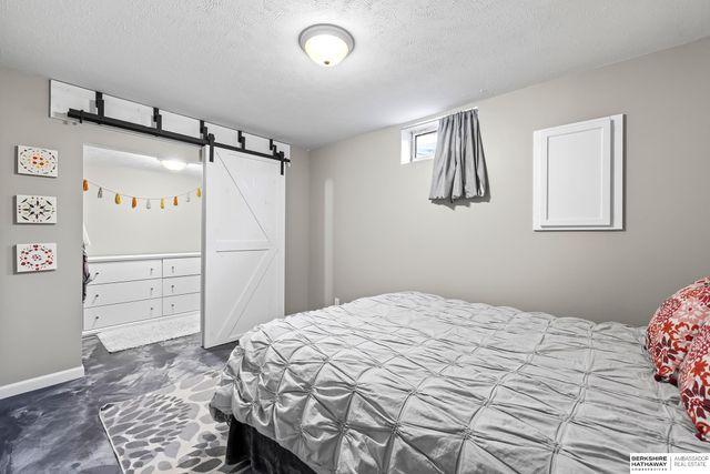 12615 S 218th Avenue, Gretna, NE 68028