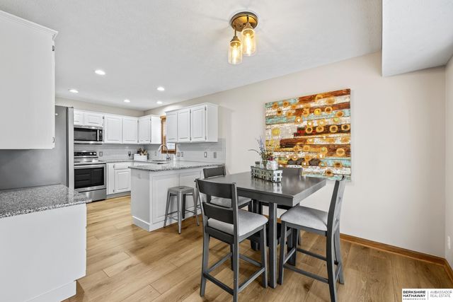 12615 S 218th Avenue, Gretna, NE 68028