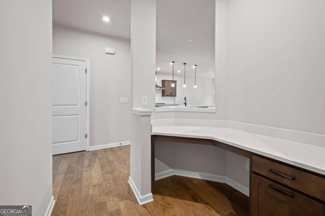 6402 Sycamore Drive, Hoschton, GA 30548