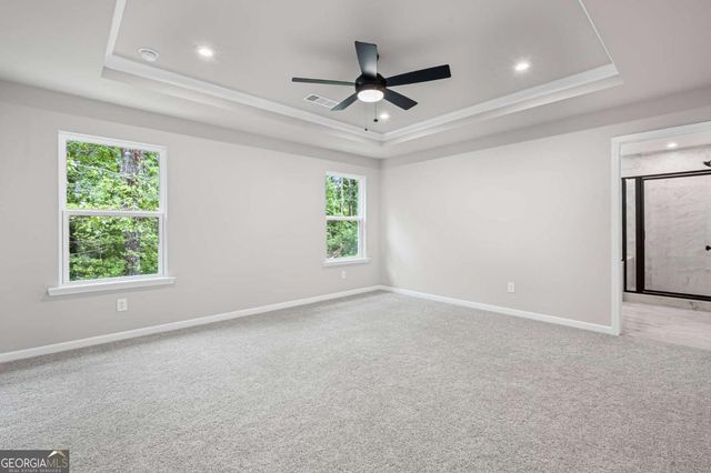 6402 Sycamore Drive, Hoschton, GA 30548