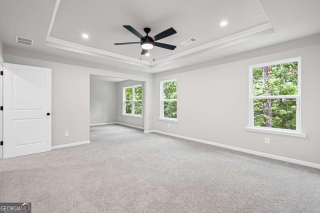 6402 Sycamore Drive, Hoschton, GA 30548