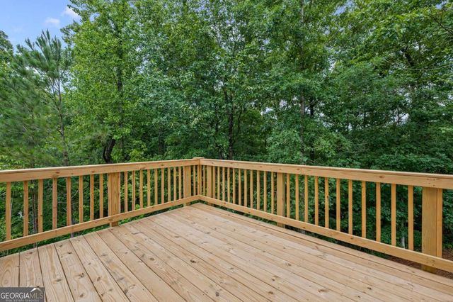 6402 Sycamore Drive, Hoschton, GA 30548