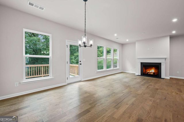 6402 Sycamore Drive, Hoschton, GA 30548