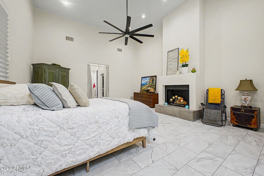 Image 15 of property listing at 5345 E MCLELLAN Road 107, Mesa, AZ 85205