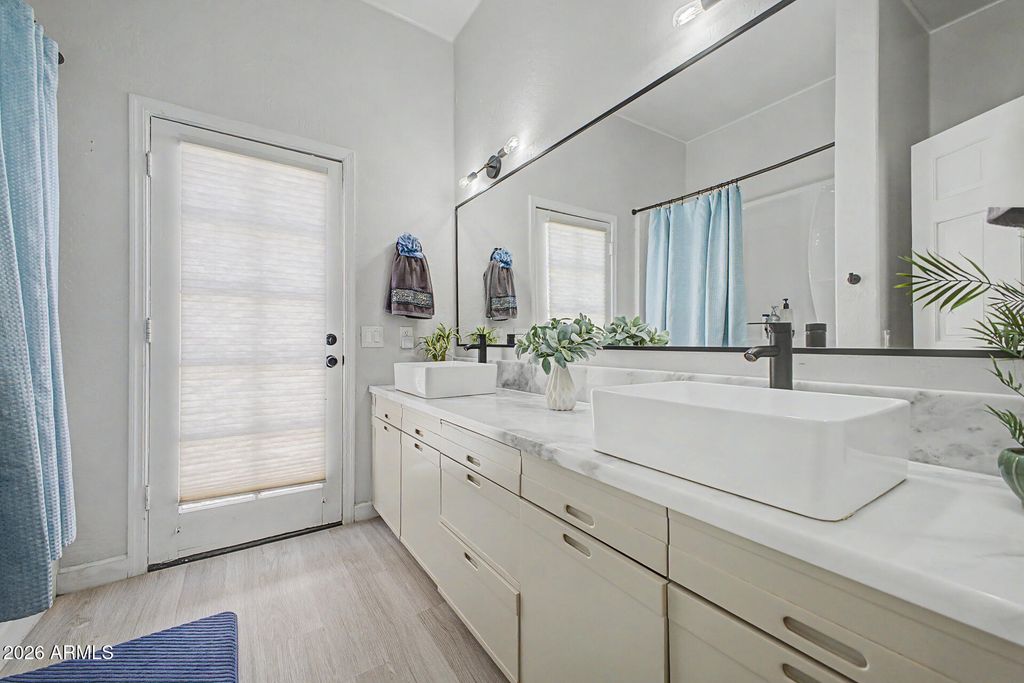 Image 25 of property listing at 5345 E MCLELLAN Road 107, Mesa, AZ 85205