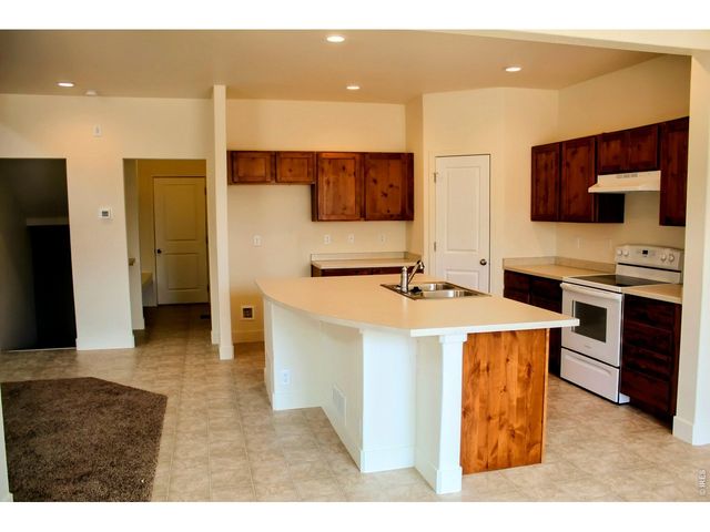 2428 Amberlyn Ln, Johnstown, CO 80534