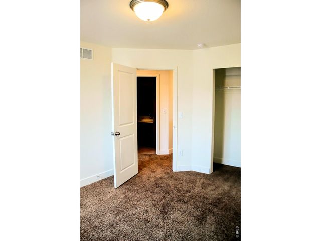 2428 Amberlyn Ln, Johnstown, CO 80534
