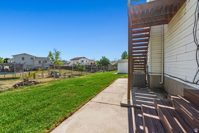 169 W 1900 S, Clearfield, UT 84015