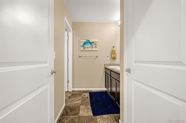 91 S Quantock Street, Aurora, CO 80018