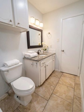2203 S Houston Road, Pasadena, TX 77502