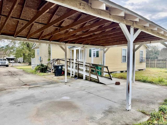 5605 Lancaster Ave, Baton Rouge, LA 70805