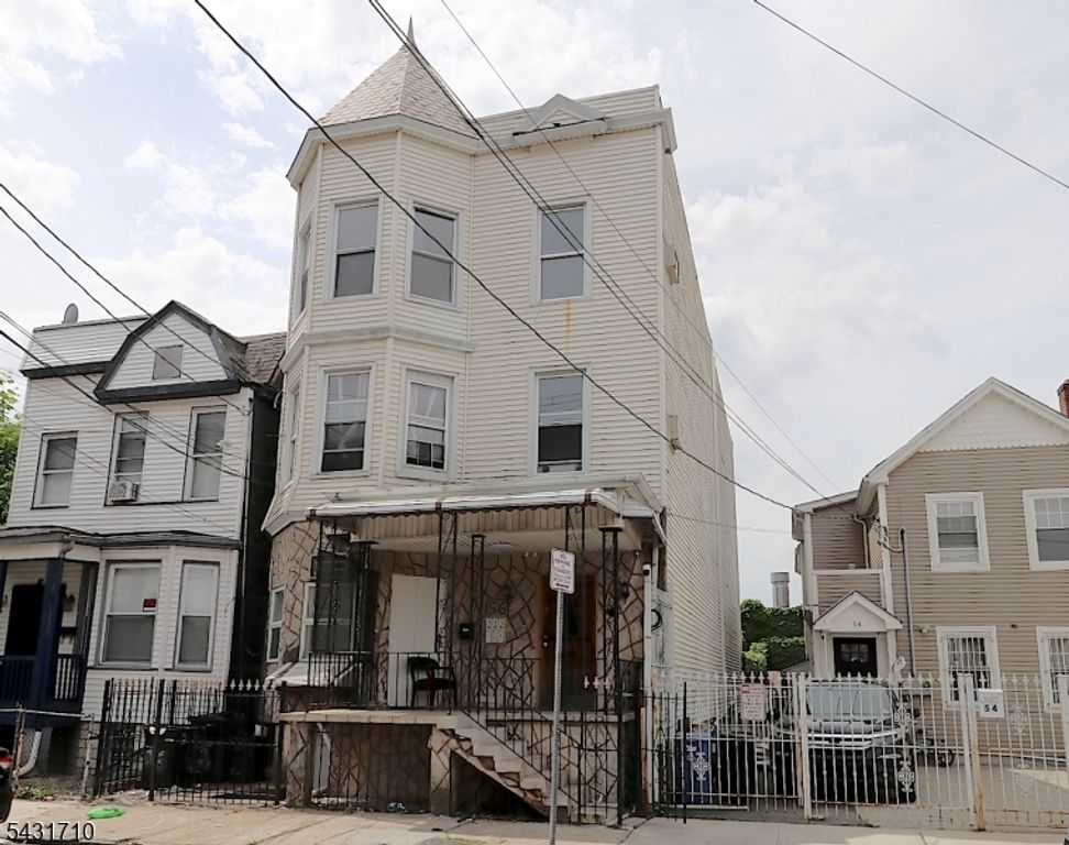 56 Vanderpool St, Newark City, NJ 07114