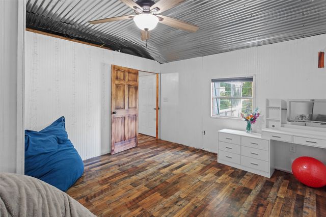 108 Blue Moon Court, Springtown, TX 76082