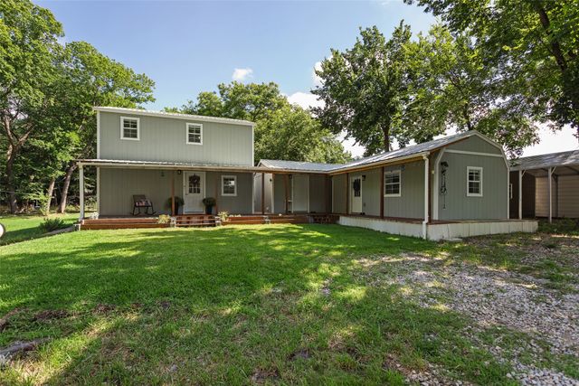 108 Blue Moon Court, Springtown, TX 76082