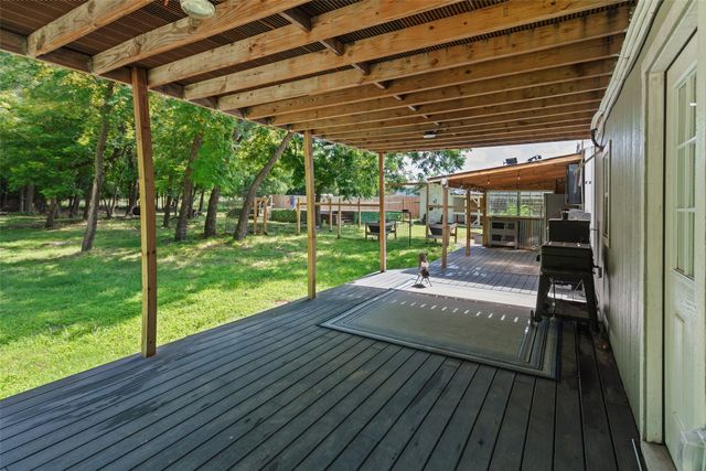 108 Blue Moon Court, Springtown, TX 76082