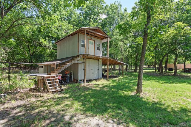 108 Blue Moon Court, Springtown, TX 76082